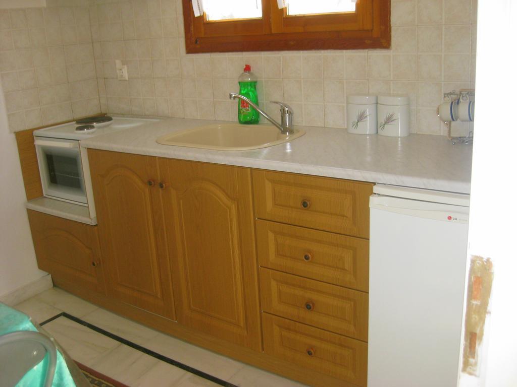 Kastrí Dafni Apartments מראה חיצוני תמונה